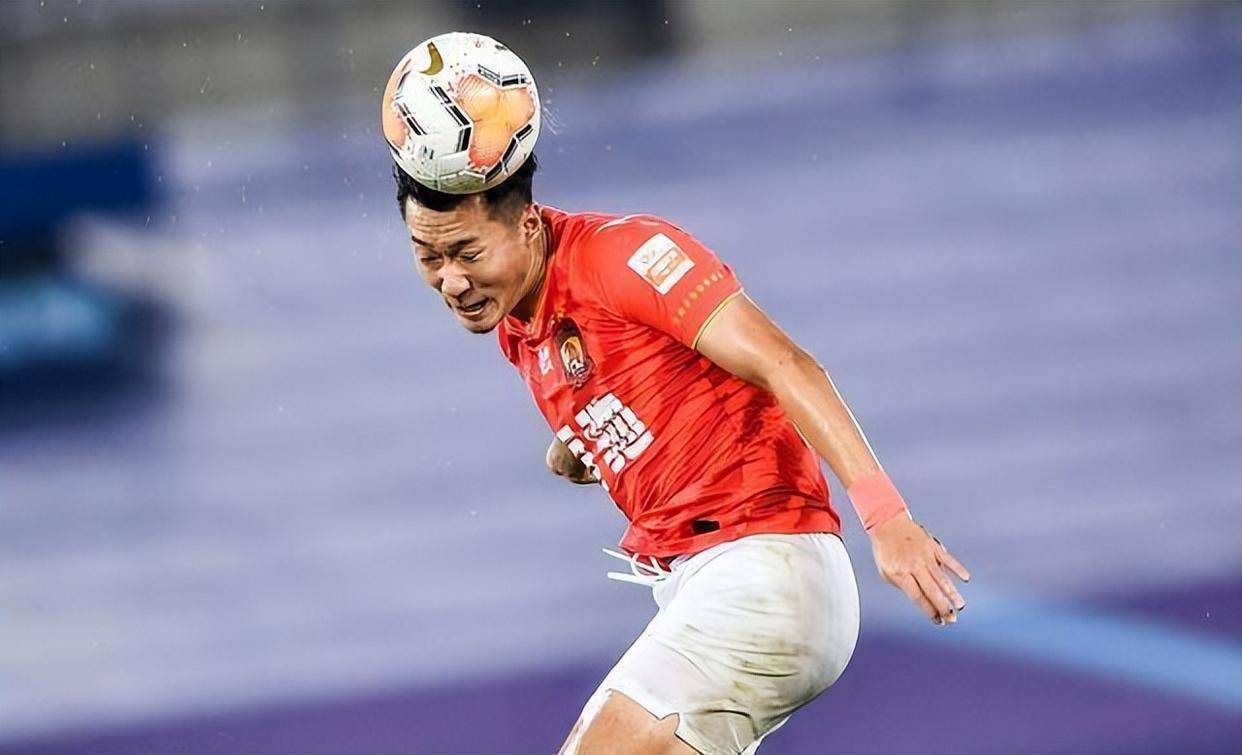 人选之争, 而是中国足, 克林斯曼