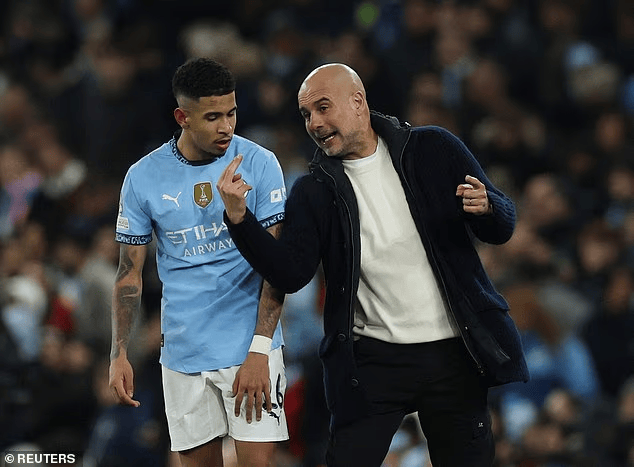 签下这两名, 友在伊比萨, img