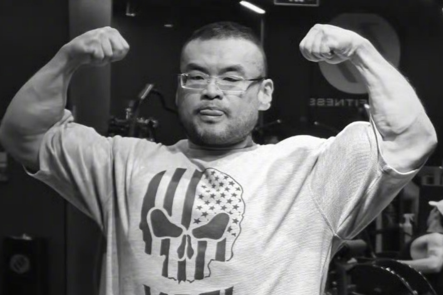 刘一阳去世, 冠军