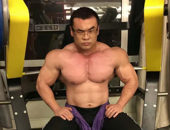 美运动在国, 给健美训练, 公斤