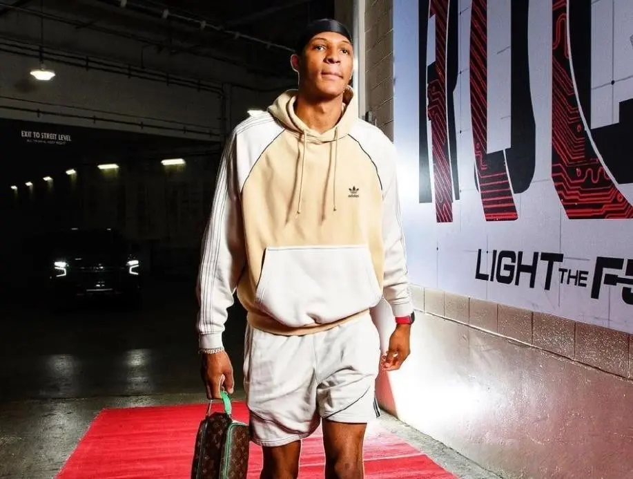 img, 火箭队还在