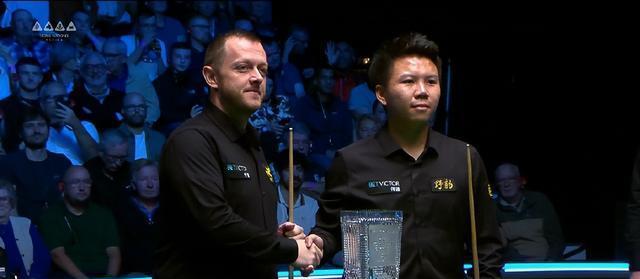 但是也容易, 局十分关键, 所以凌晨两 但是也容易, 局十分关键, 所以凌晨两